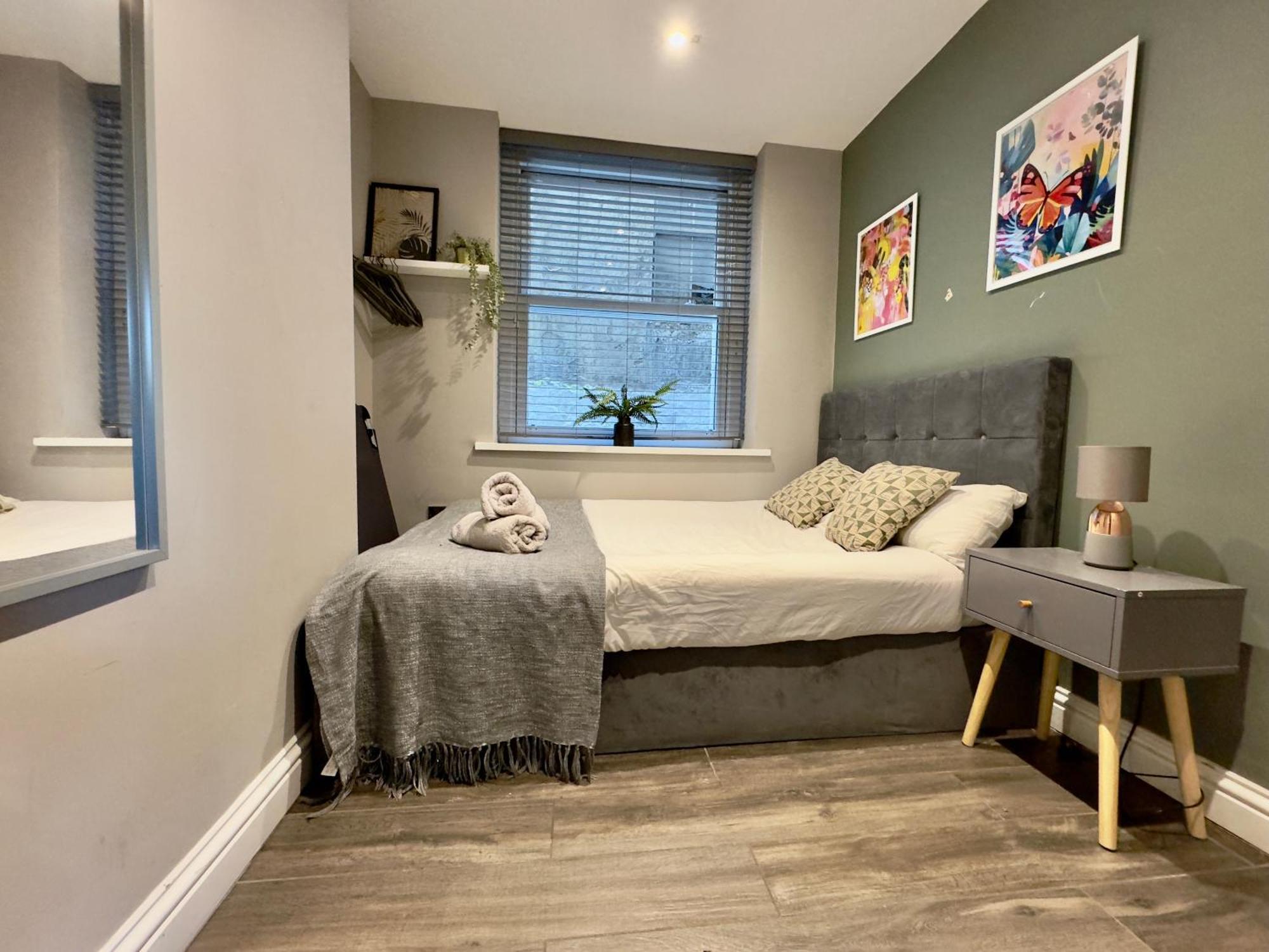 Beautiful Brighton Apartment, 5Min Walk To Beach ภายนอก รูปภาพ